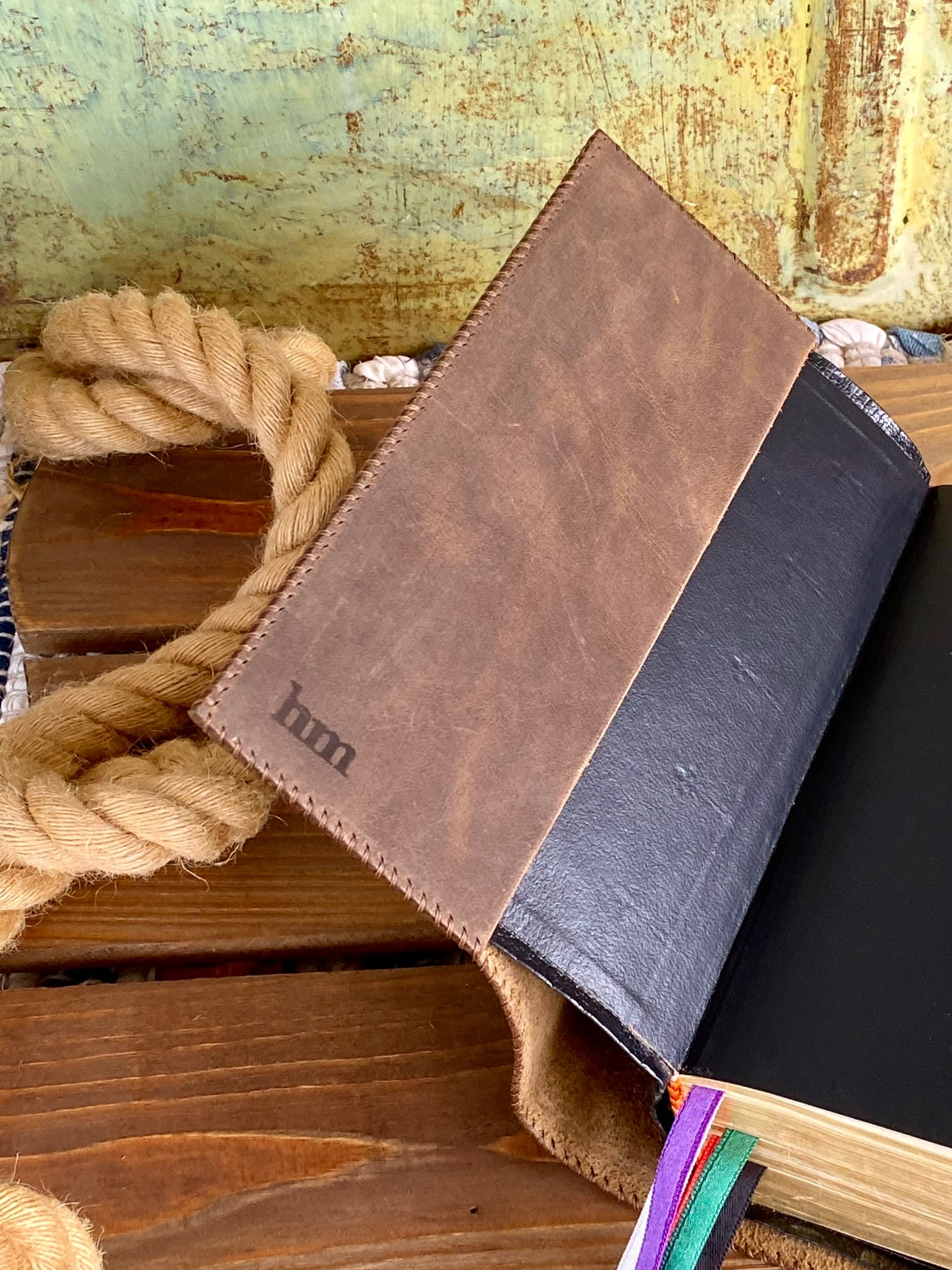 Combat Whipstitch Leather Angelus Press 1962 Daily Missal Cover