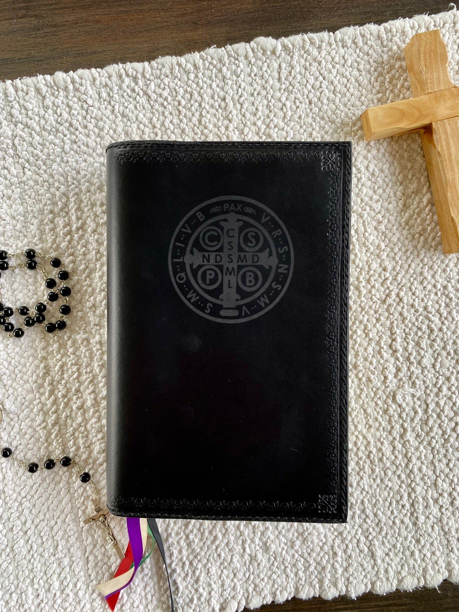 Black Leather Angelus Press 1962 Daily Missal Cover