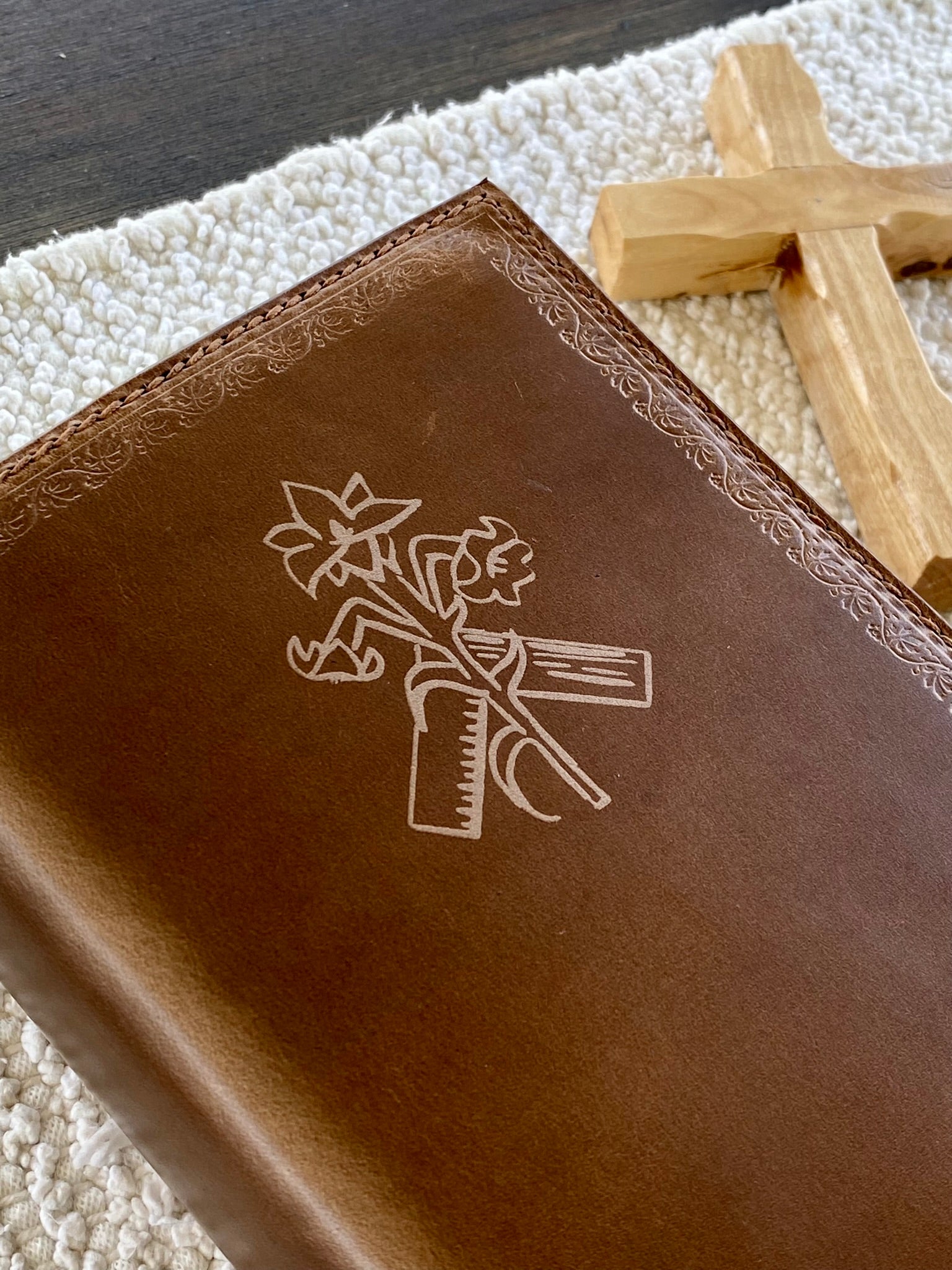 Tan Leather Angelus Press 1962 Daily Missal Cover