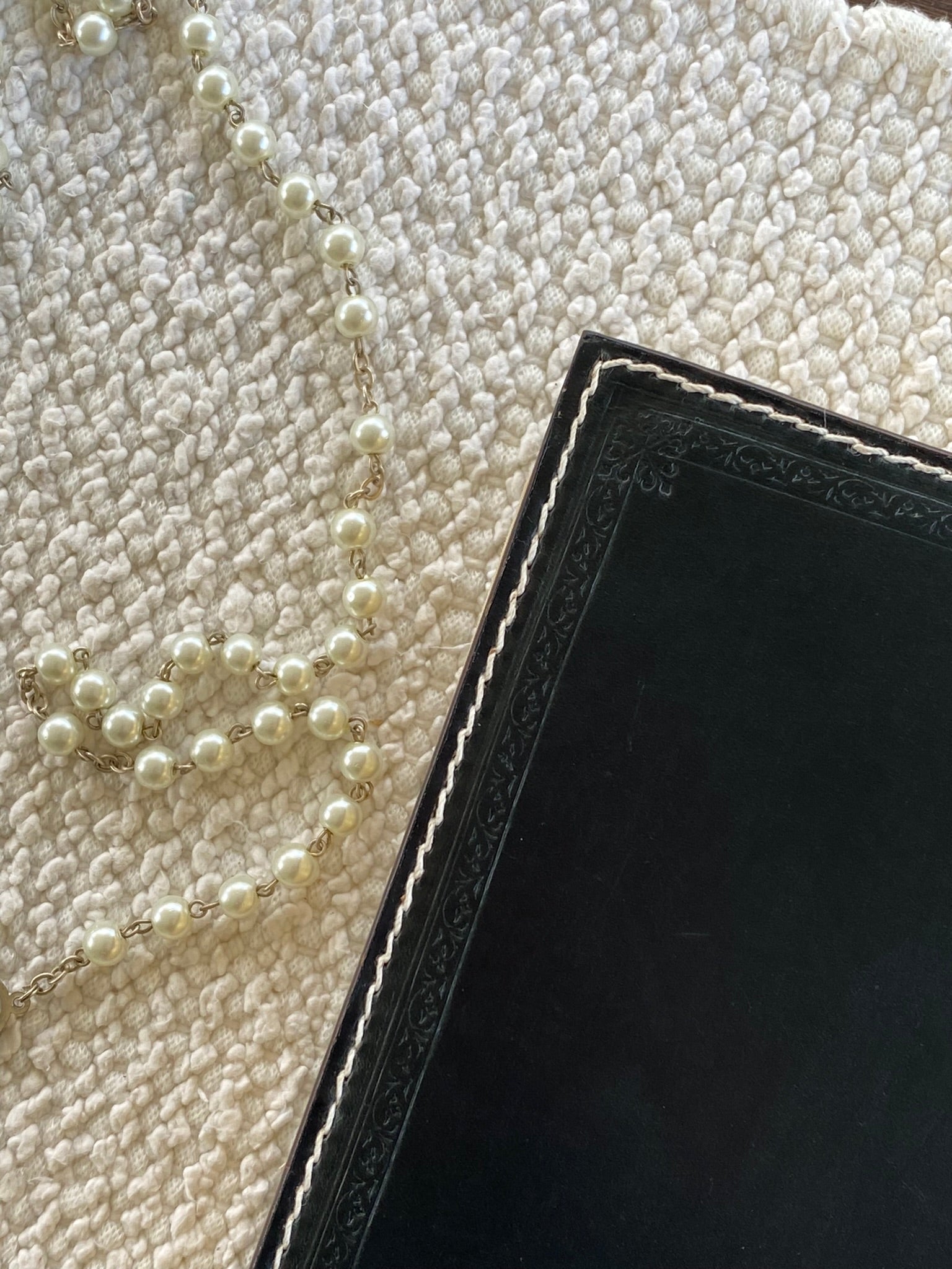 Navy Leather Angelus Press 1962 Daily Missal Cover