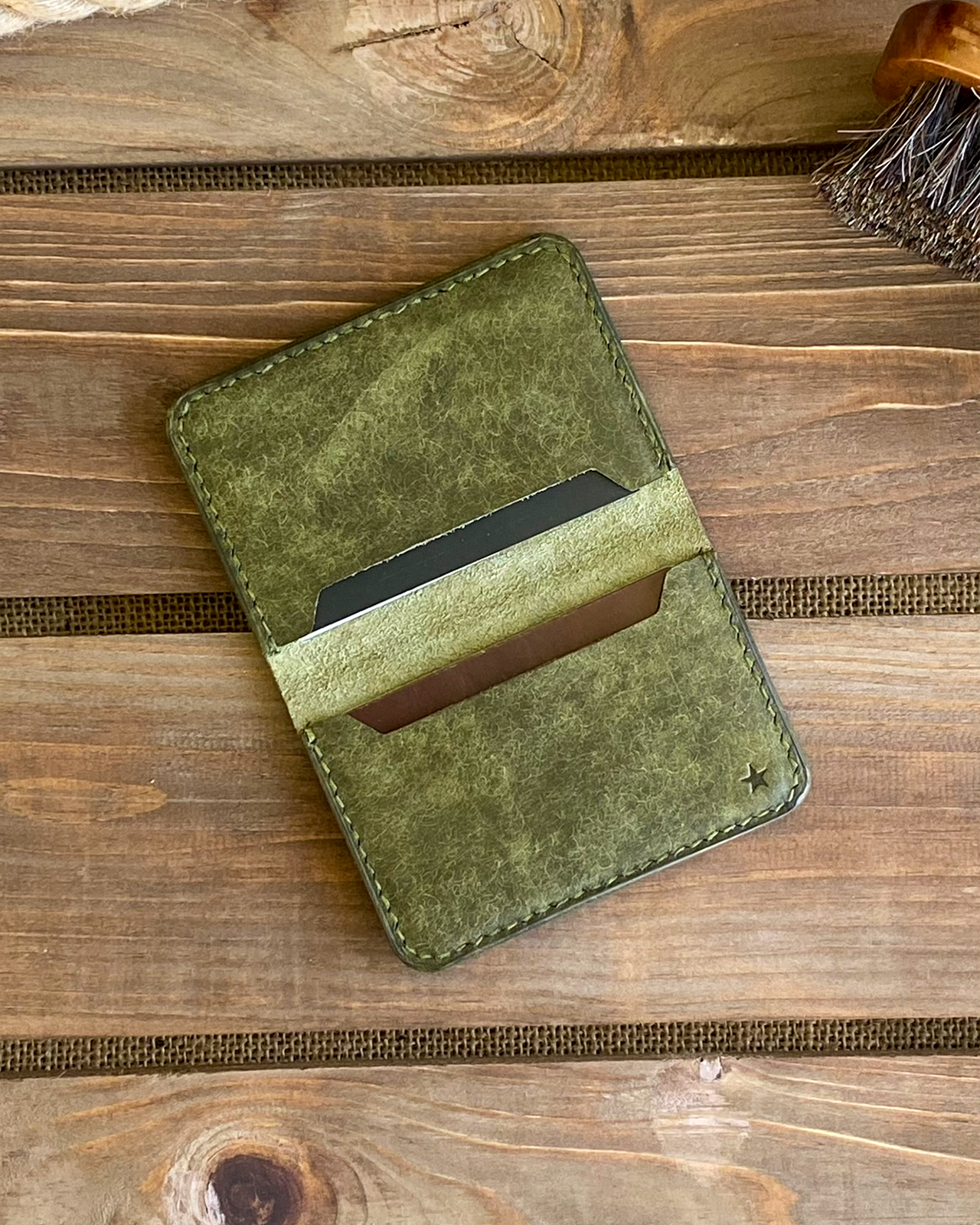 Olive Fold Cardholder