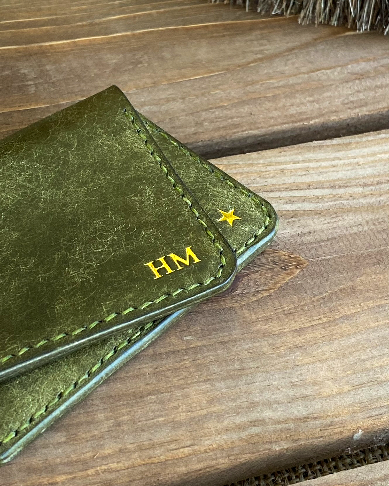 Fold Cardholder